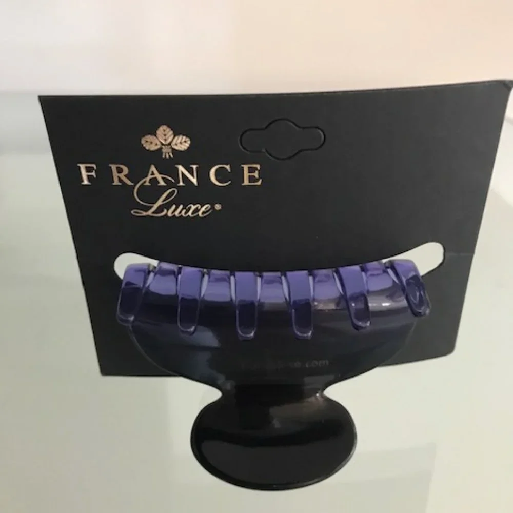 Classic Lavender Hair Claw Clip - Women's Hair Accessory